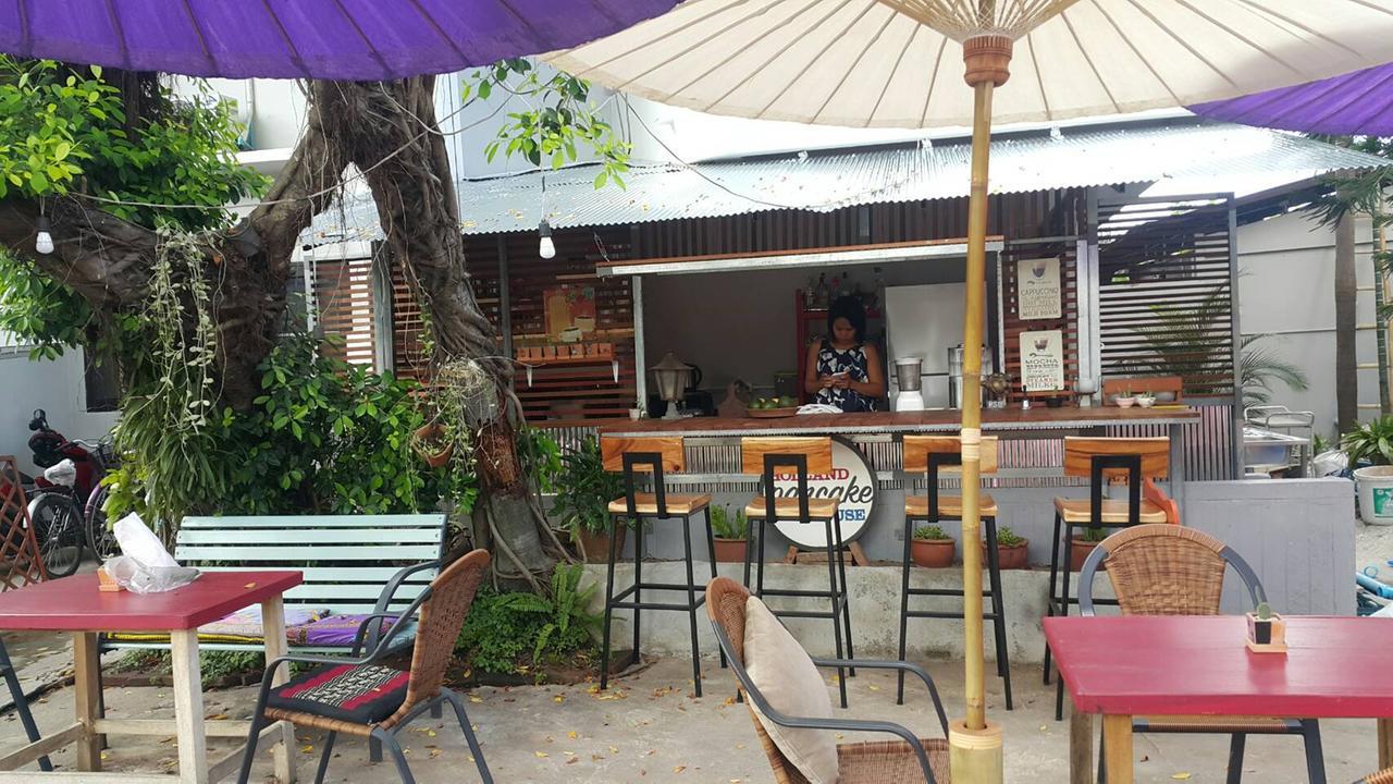 Хостел 999 Triplenine Chiangmai Чиангмай Экстерьер фото